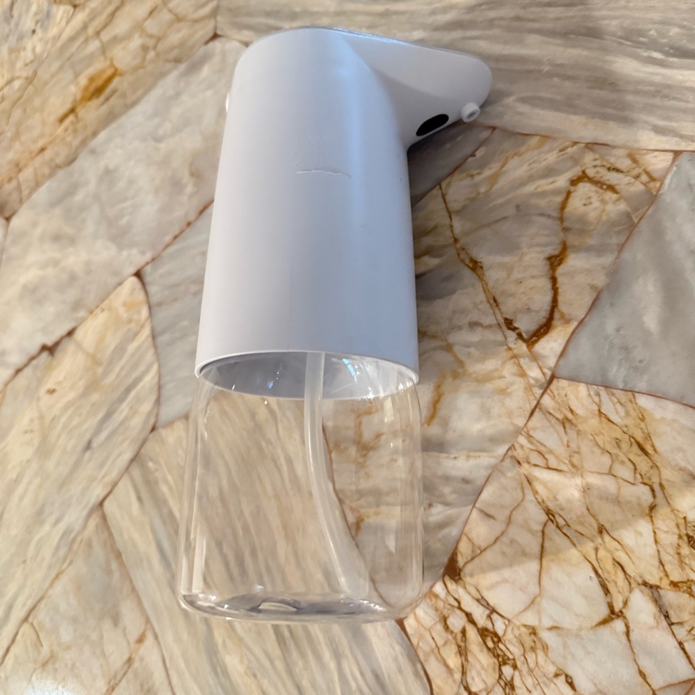 White Touchless Soap Dispenser